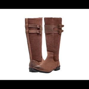 NWOT UGG Zarina tall brown leather boots